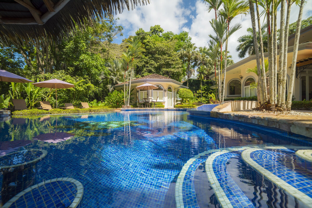 Property Walkthrough: Harmon Estate