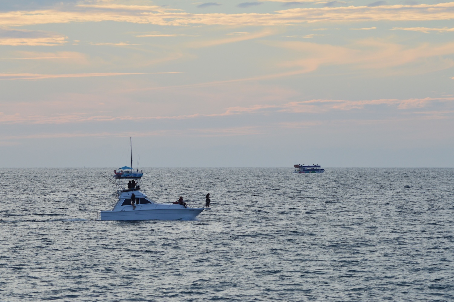 Pesca deportiva en septiembre en Los Sueños: una aventura en la temporada verde de Costa Rica