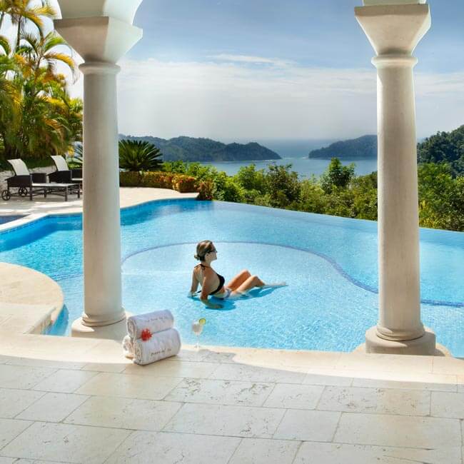 Enjoy a stress-free family vacation callout