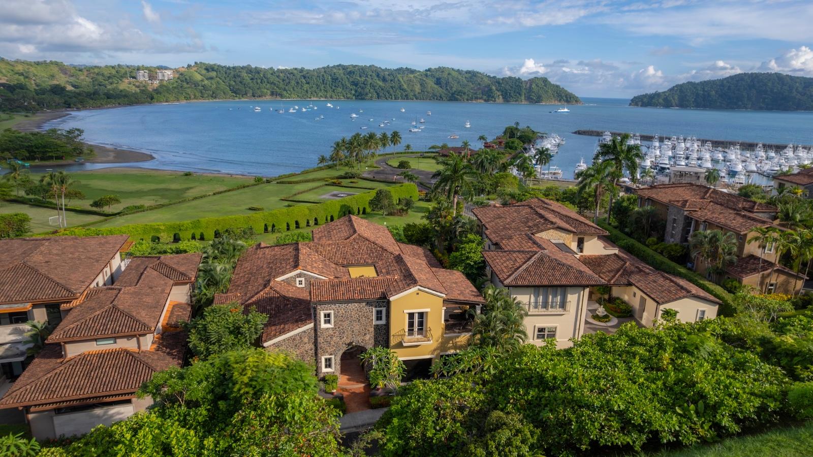 Organic and biodegradable products used for in-villa beauty services in Costa Rica